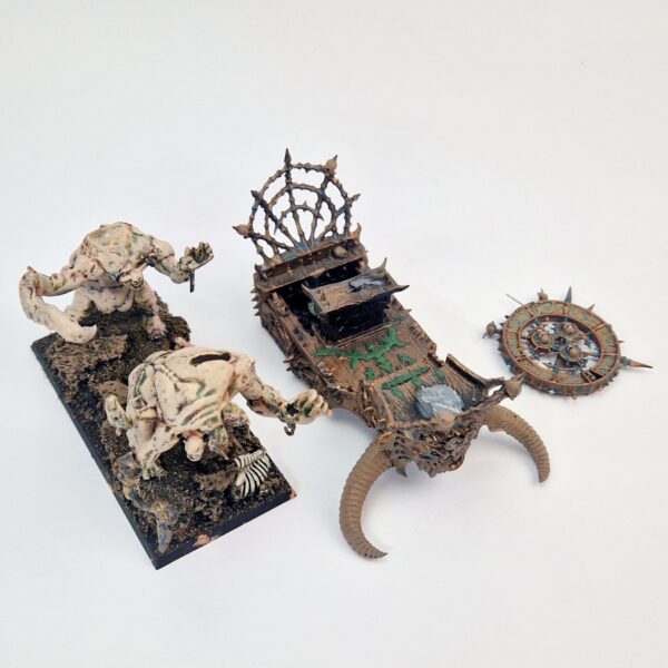 A photo of a Chaos Warriors Warshrine Warhammer miniature