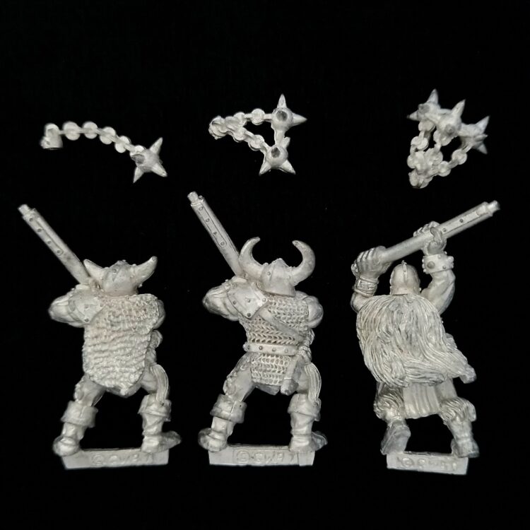 A photo of Chaos Warriors Marauders with Flails Warhammer miniatures