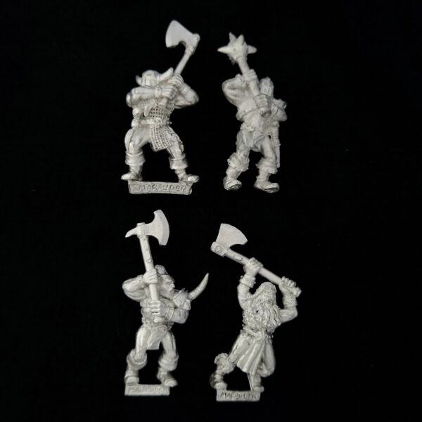 A photo of Warriors of Chaos Marauders with Two-Handed Weapons Warhammer miniatures