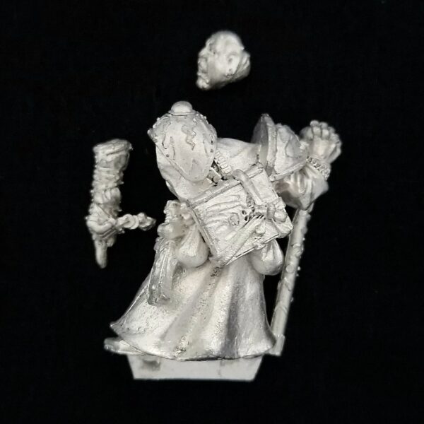 A photo of a Warriors of Chaos Sorcerer Warhammer miniature