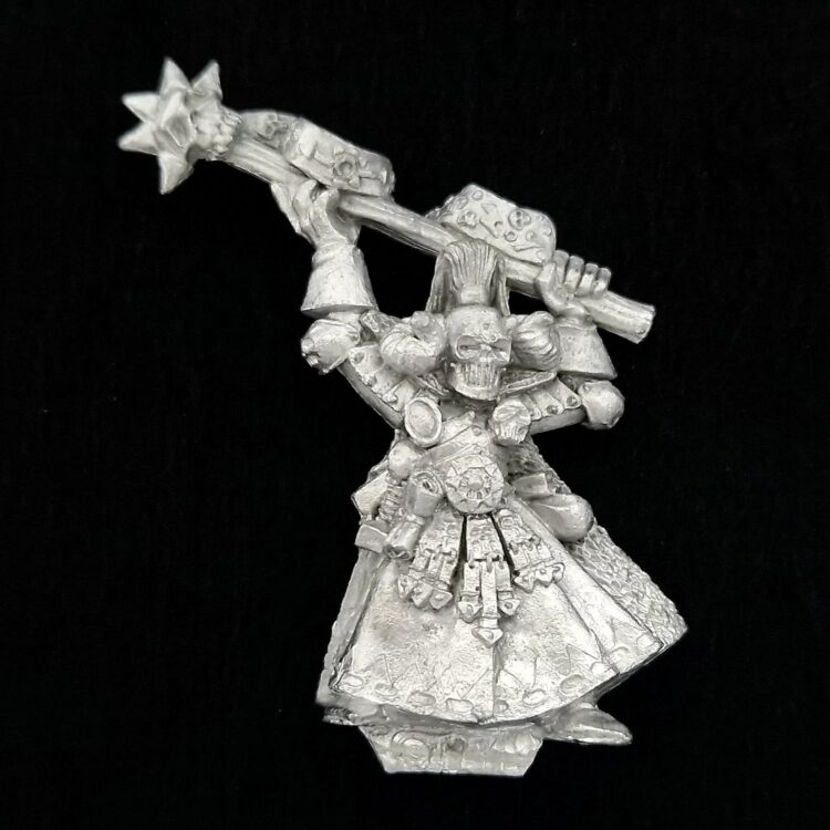 A photo of a Chaos Warriors Sorcerer Warhammer miniature