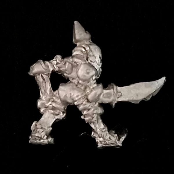 A photo of a Warriors of Chaos Familiar Armoured Mite Warhammer miniature