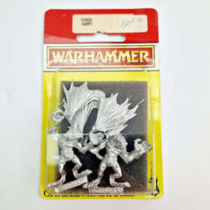 A photo of a Beasts of Chaos Harpies Warhammer miniatures