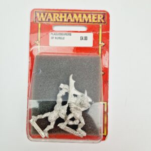 A photo of Daemons of Chaos Plaguebearers Warhammer miniatures