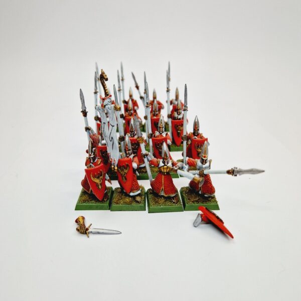 A photo of High Elves Spearmen Warhammer miniatures