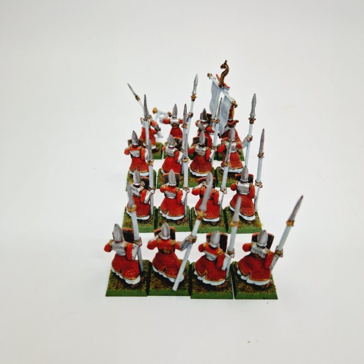 A photo of High Elves Spearmen Warhammer miniatures