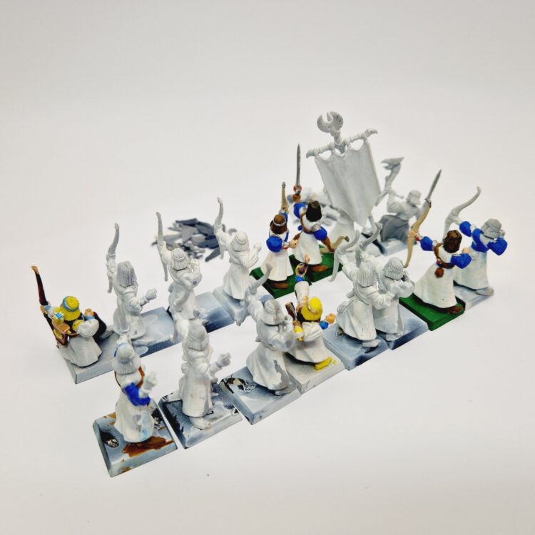 A photo of High Elves Archers Warhammer miniatures