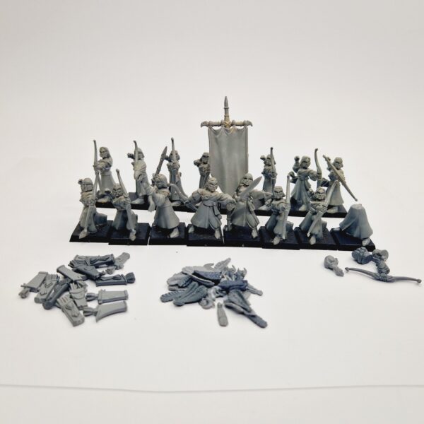 A photo of High Elves Archers Warhammer miniatures