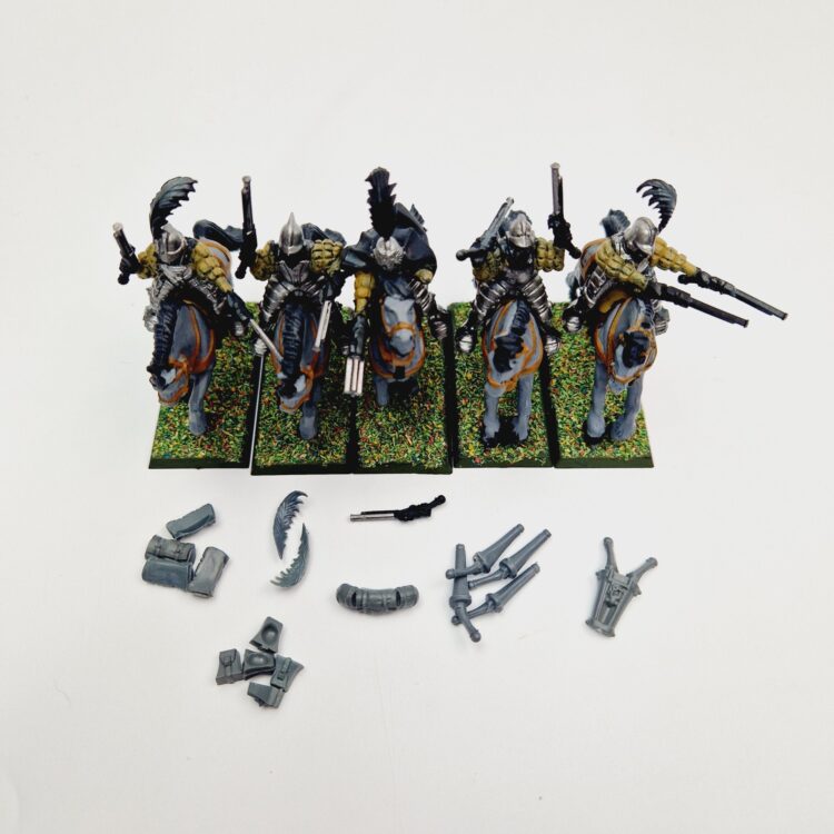 A photo of The Empire Pistolliers Warhammer miniatures