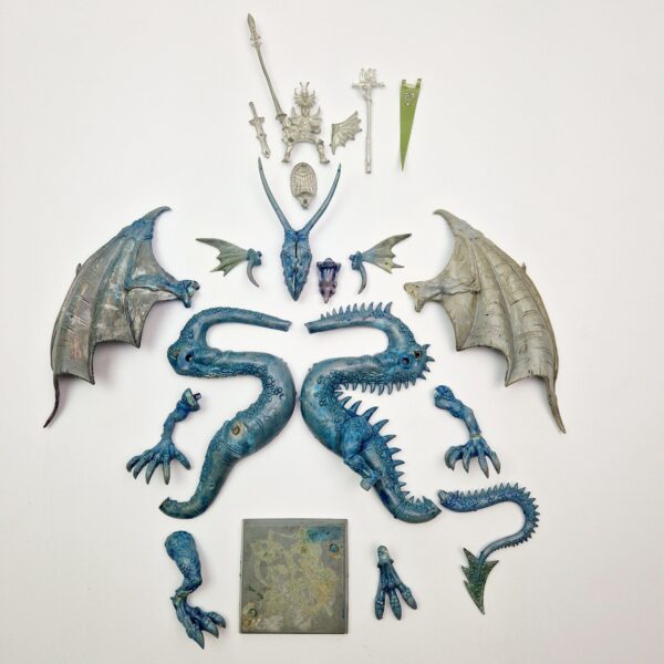 A photo of a Dogs of War Asarnil the Dragonlord Warhammer miniature