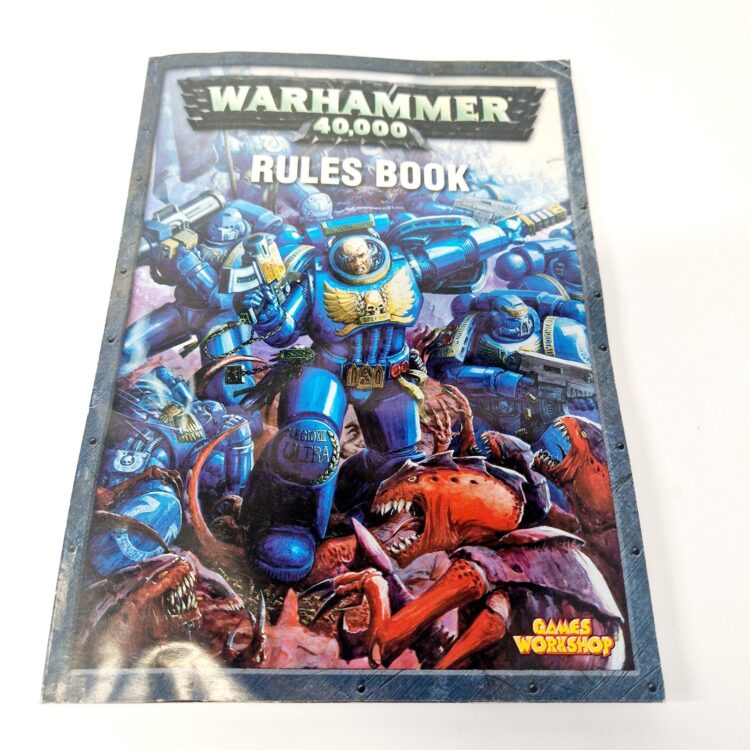 A photo of a Warhammer Warhammer 40,000 4th Edition Mini Rulebook