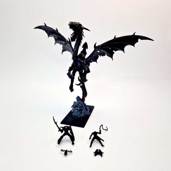 A photo of a Dark Elves Lord/Sorceress on Black Dragon Warhammer miniature