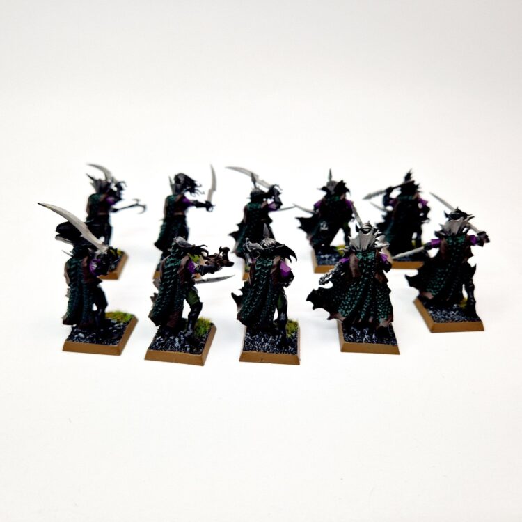 A photo of Dark Elves Bleakswords Warhammer miniatures