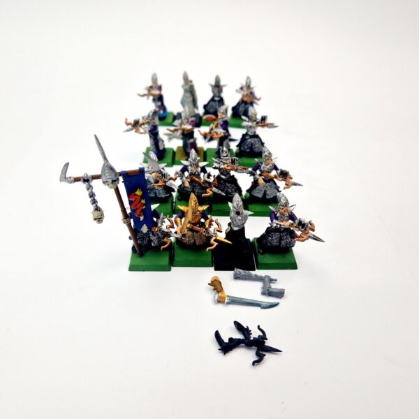 A photo of Dark Elves Warriors Regiment Crossbowmen Warhammer miniatures