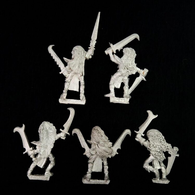 A photo of Dark Elves Witch Elves Warhammer miniatures