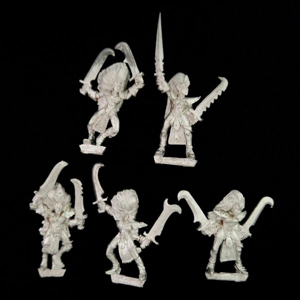 A photo of Dark Elves Witch Elves Warhammer miniatures