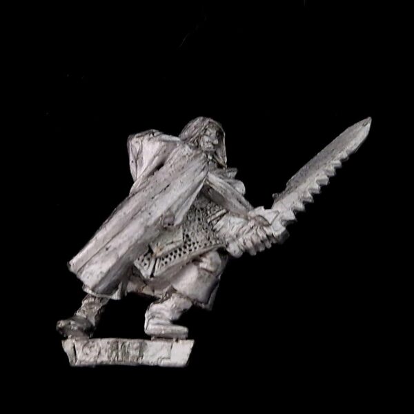 A photo of a Dark Elf Assassin Warhammer miniature