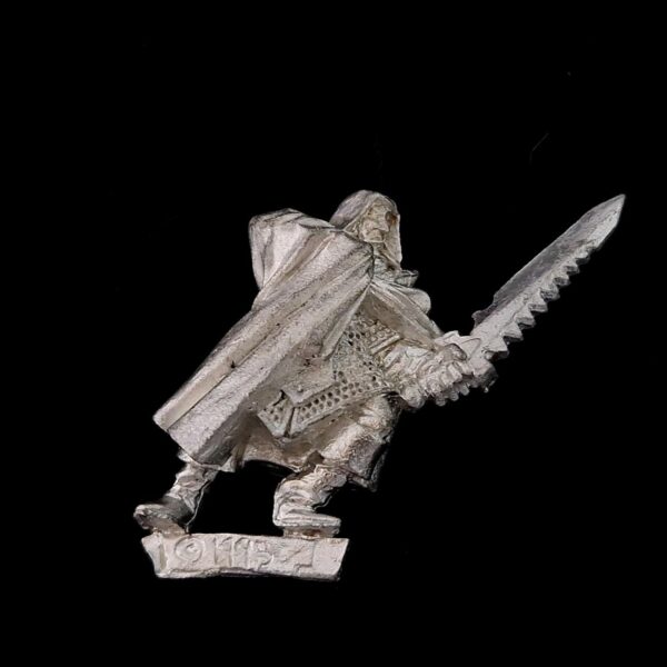 A photo of a Dark Elf Assassin Warhammer miniature