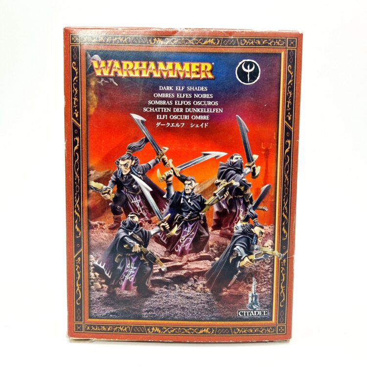 A photo of Dark Elves Shades Warhammer miniatures