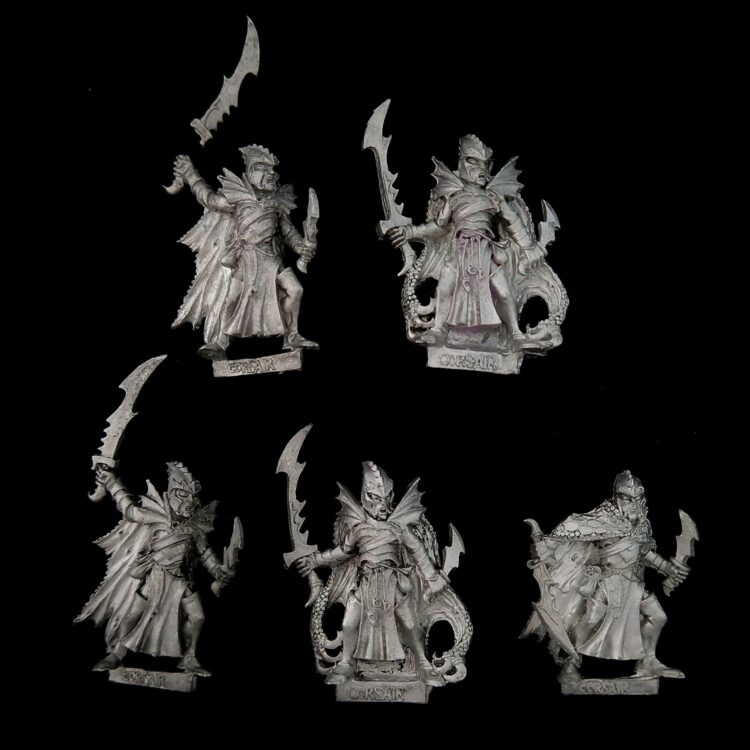 A photo of Dark Elves Corsairs Warhammer miniatures