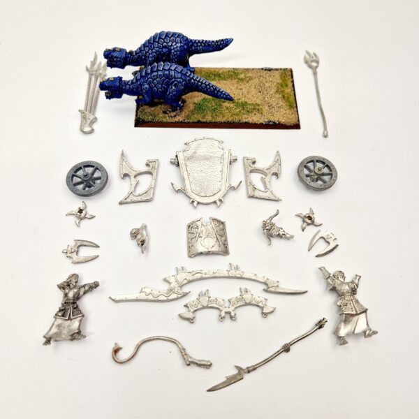 A photo of a Dark Elves Cold One Chariot Warhammer miniature