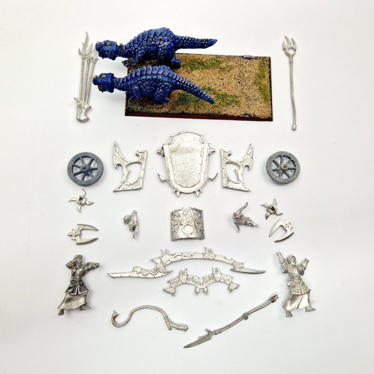 A photo of a Dark Elves Cold One Chariot Warhammer miniature