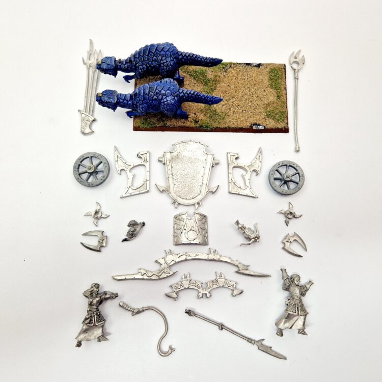 A photo of a Dark Elves Cold One Chariot Warhammer miniature