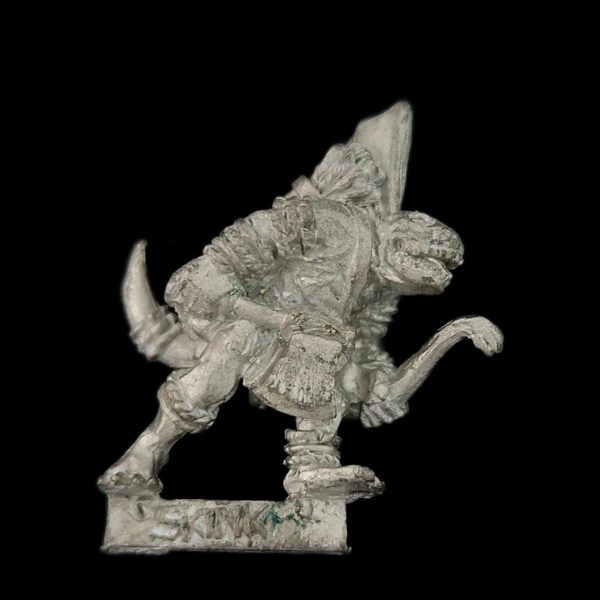 A photo of a Lizardmen Skink Champion Warhammer miniature