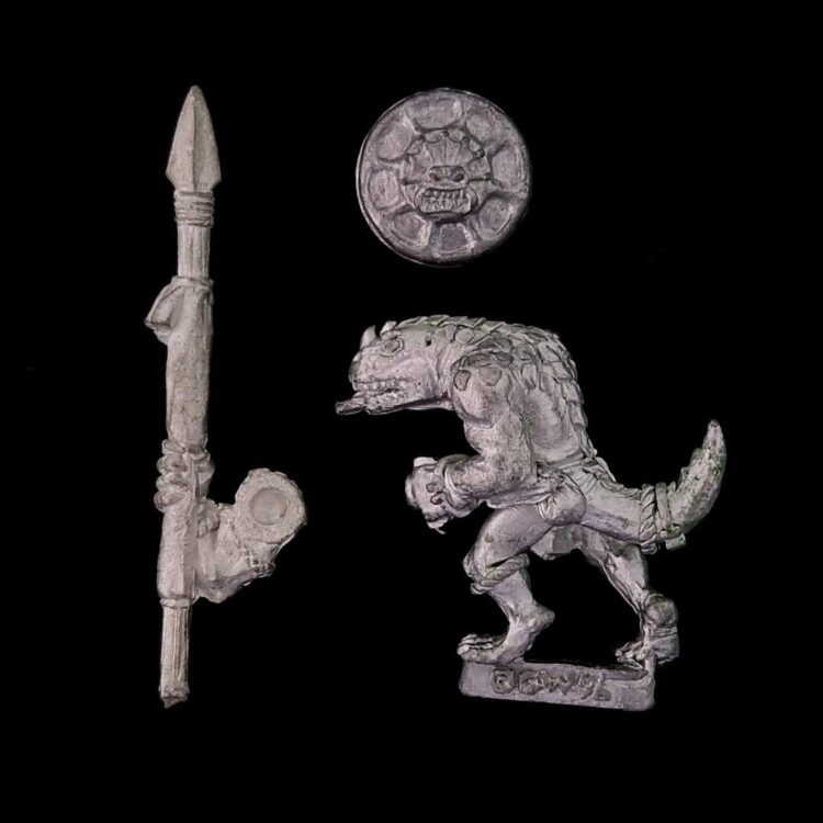 A photo of a Lizardmen Saurus Warriors Warhammer miniature