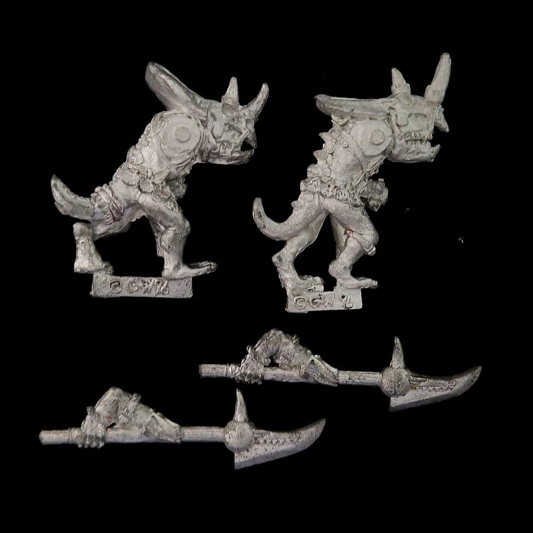 A photo of Lizardmen Temple Guard Warhammer miniatures