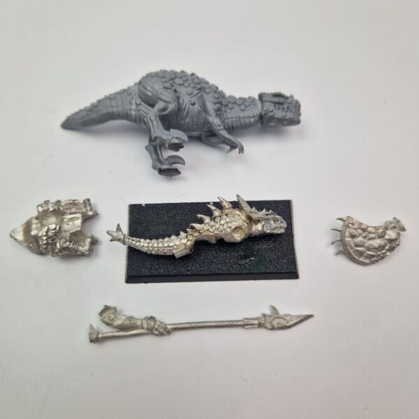 A photo of a Lizardmen Saurus Warrior on Cold One Warhammer miniature