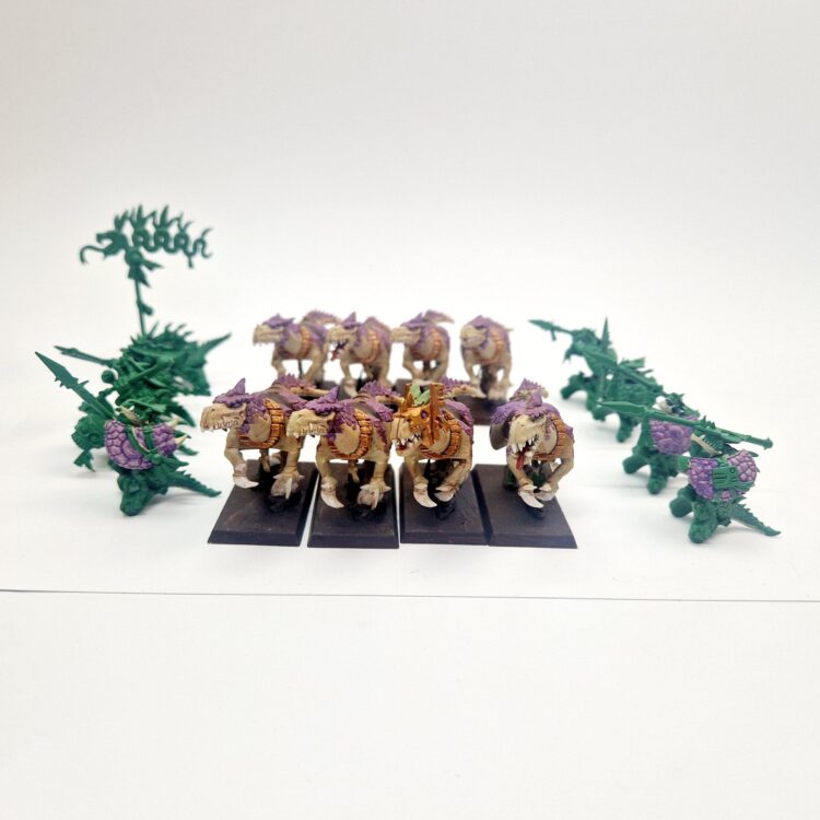 A photo of Lizardmen Saurus Cavalry Warhammer miniatures