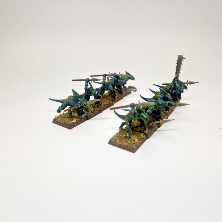 A photo of Lizardmen Skinks Warhammer miniatures