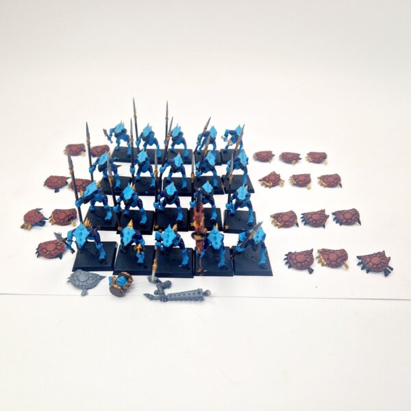 A photo of Lizardmen Saurus Warriors Regiment Warhammer miniatures