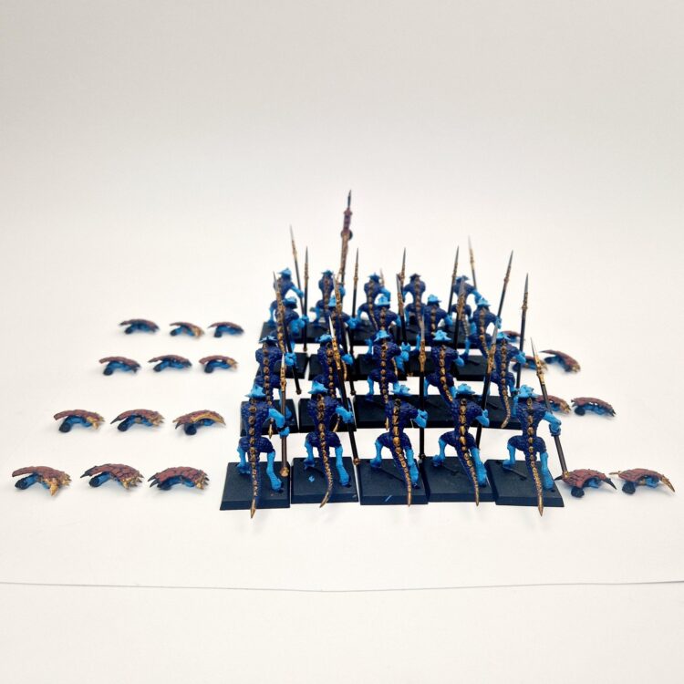 A photo of Lizardmen Saurus Warriors Regiment Warhammer miniatures