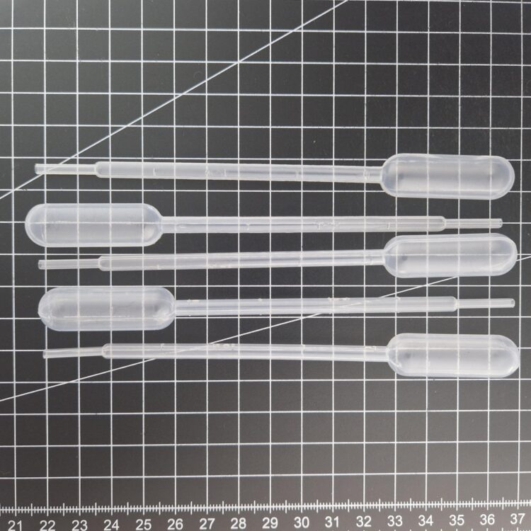 A photo of 5 Pipettes 150mm 1ml medium