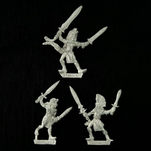 A photo of Wood Elves Wardancers Warhammer miniatures