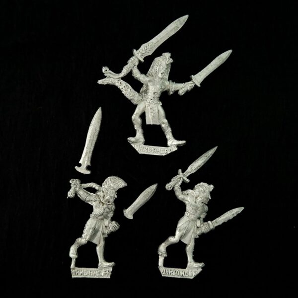 A photo of Wood Elves Wardancers Warhammer miniatures