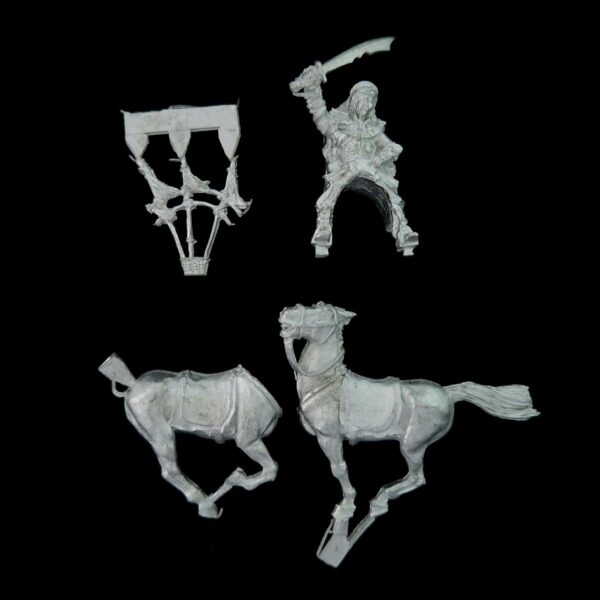 A photo of a Far Harad Haradrim Mounted Chieftain Middle Earth Warhammer miniature