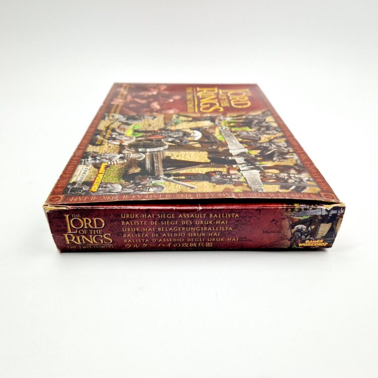 A photo of a Isengard Uruk-Hai Siege Assault Ballista Warhammer miniature