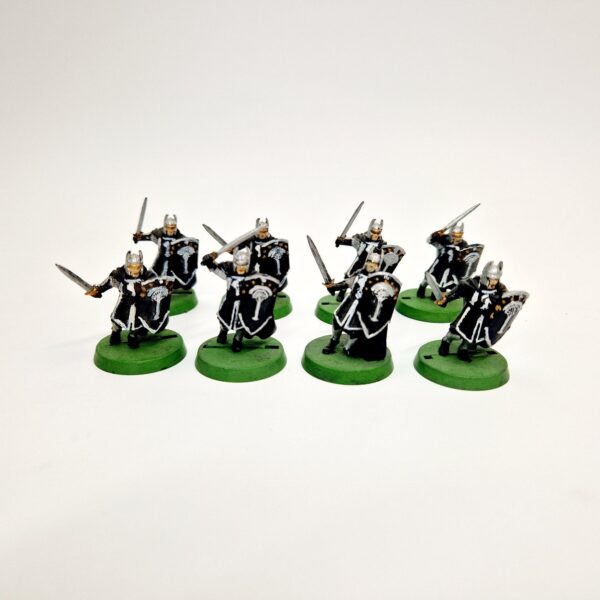 A photo of Númenor Warriors of the Last Alliance Warhammer miniatures