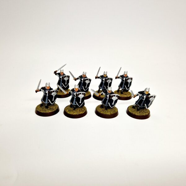 A photo of Númenor Warriors of the Last Alliance Warhammer miniatures