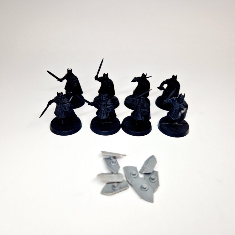 A photo of Númenor Warriors of the Last Alliance Warhammer miniatures