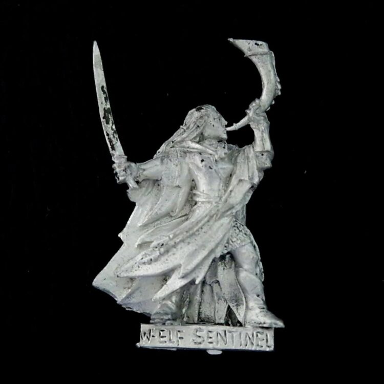 A photo of a Lothlórien Sentinel Middle Earth Warhammer miniature