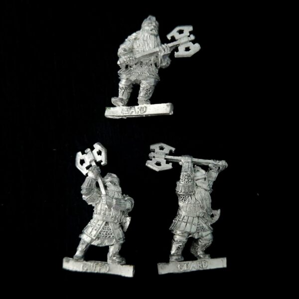 A photo of Dwarf Khazâd Guard Middle Earth Warhammer miniatures