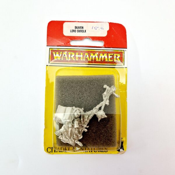 A photo of a Skaven Lord Skrolk Warhammer mininature