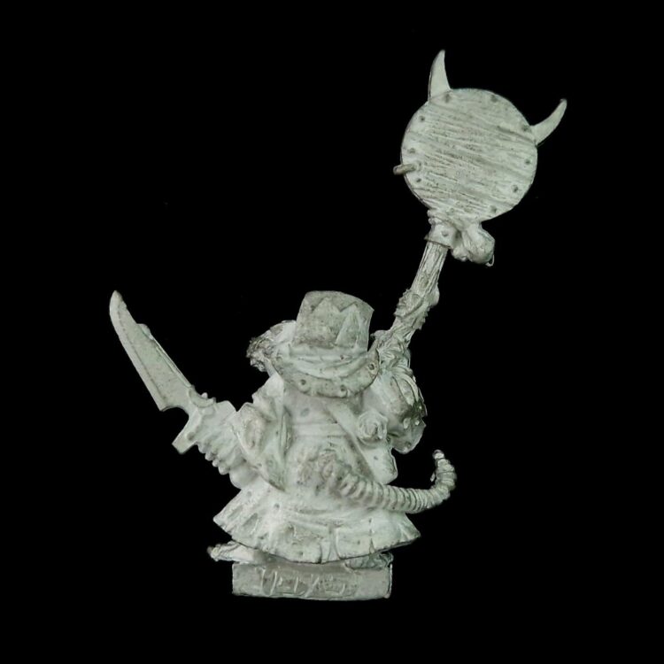 A photo of a Skaven Clan Skryre Warlock