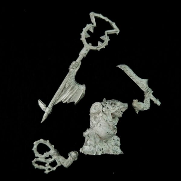 A photo of a Skaven Throt the Unclean Warhammer miniature