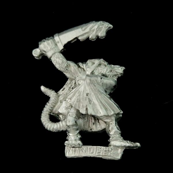 A photo of a Skaven Assassin Warhammer miniature