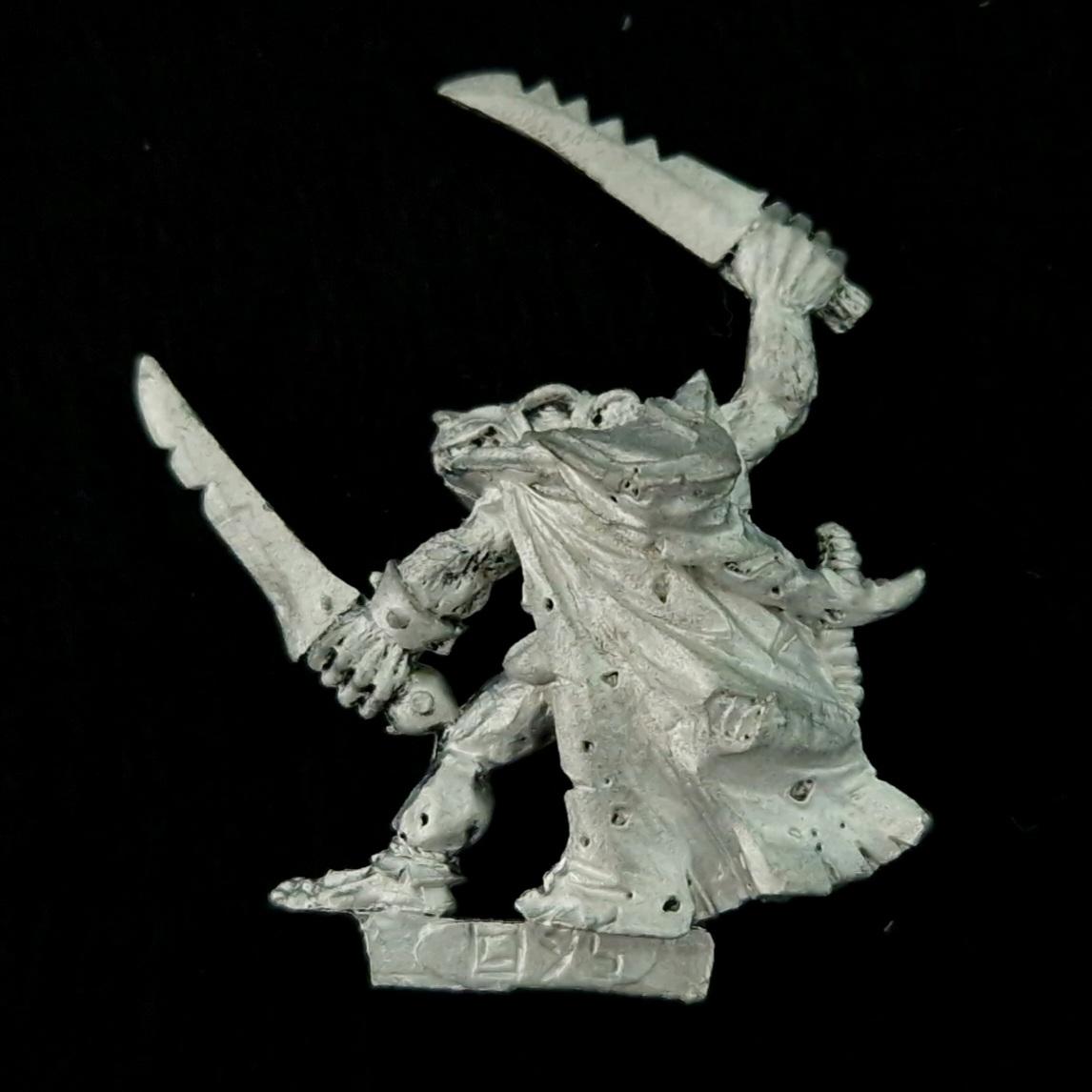 A photo of a Skaven Assassin Warhammer miniature